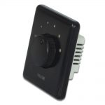 لوحة التحكم بالصوت السوداء